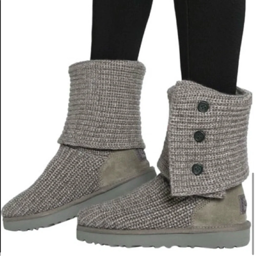 UGG Classic Tall Cardy Knit Sweater Boots Gray Cozy Winter Boho Boot Size 7